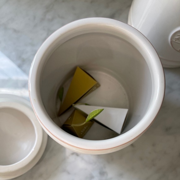 🐟🐟Blue Harbor | Ceramic Sugar + Coffee Canisters🐟🐟🐟🐟🐟🐟🐟🐟🐟🐟🐟🐟 - Picture 3 of 11